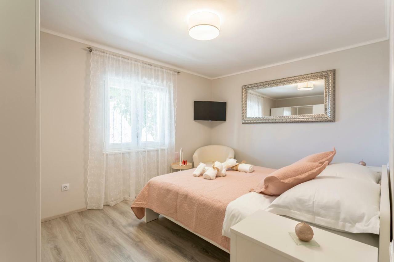 Luxury Apartment Beyond Stobrec Ngoại thất bức ảnh